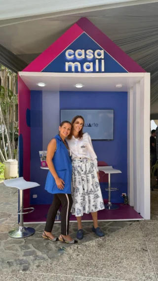 Instagram post from casa_mall. This post is in position 2.